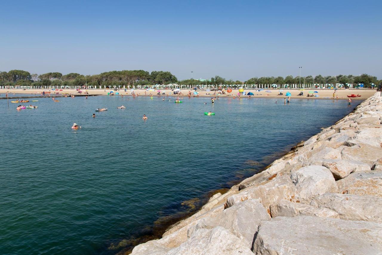Апартаменты Pioppi Lido Altanea Каорле Экстерьер фото
